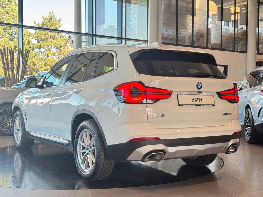 BMW X3 30e xDrive Innov-P. Laser HUD SurrView ACC