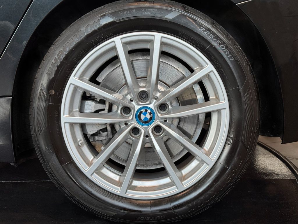 BMW 320e Touring CockpitProf HUD SportS Kamera ACC