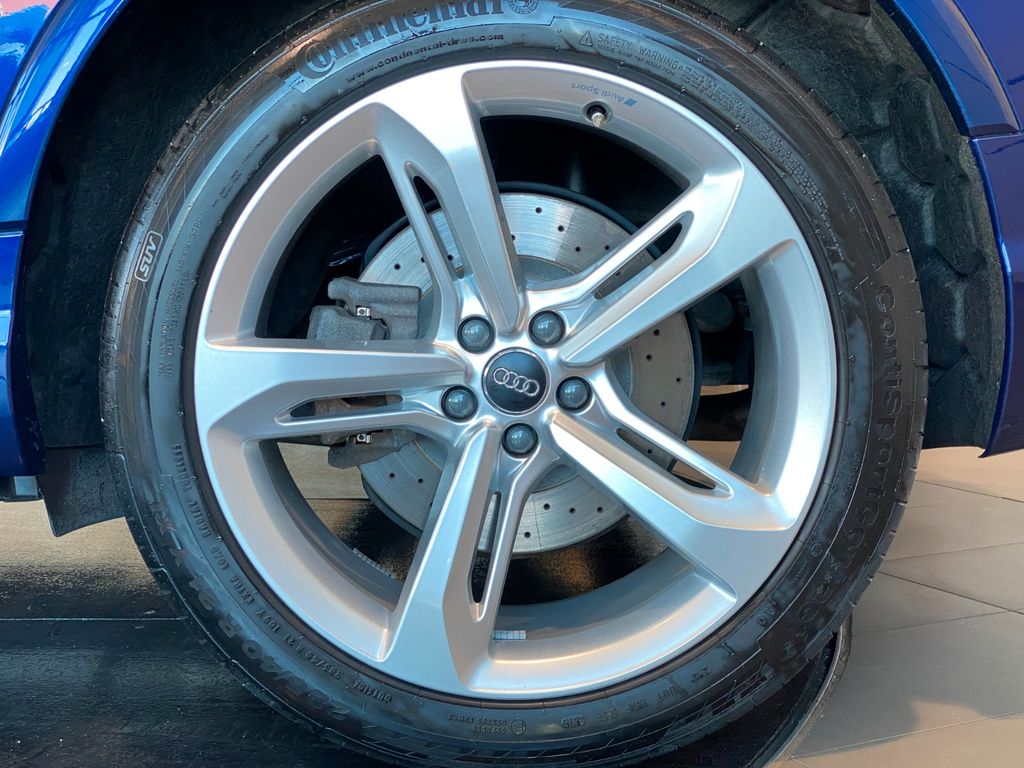 Audi Q7 50TDI S-line+ Matrix Luft Sthz HUD AHK ACC 7S
