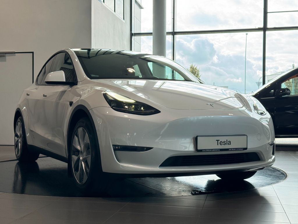 Tesla Model Y AWD Long Range Dual Motor Panorama AHK