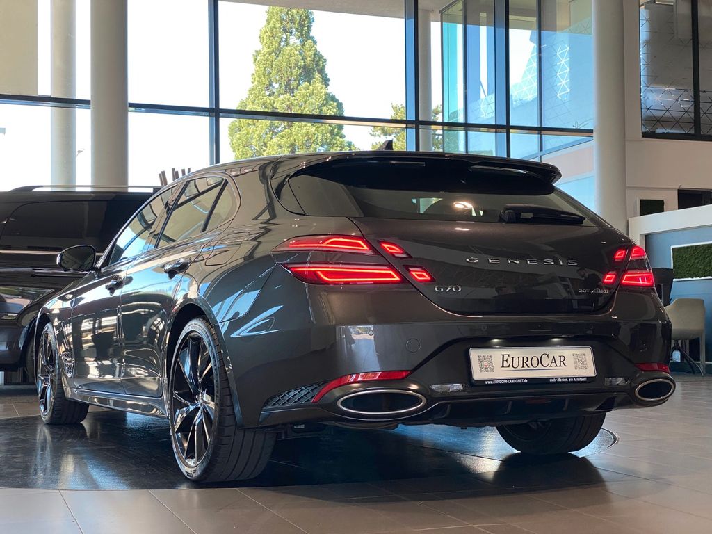 Genesis G70 Shooting Brake 2.0 T-GDI Sport 4WD Sbel HUD