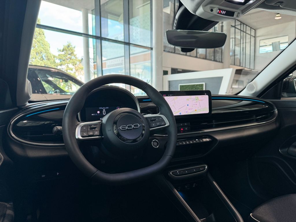 Fiat 600 Hybrid StyleP SmartphoneInt. Shz Kamera LED