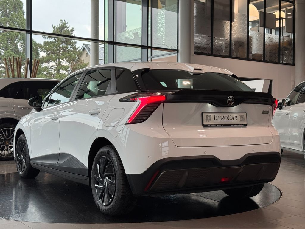MG MG4 51kWh SpurhalteA. CarPlay DAB LED ACC