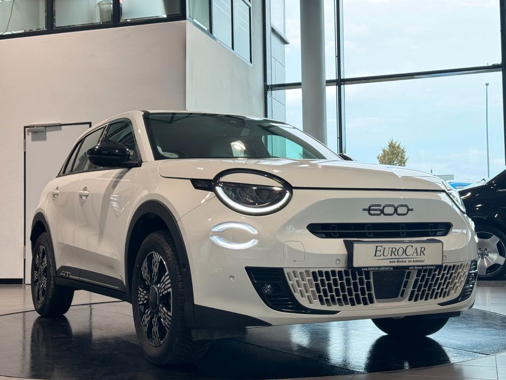 Fiat 600 Hybrid StyleP SmartphoneInt. Shz Kamera LED
