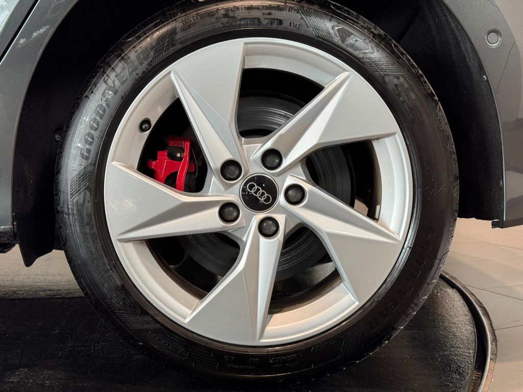 Audi A3 45 TFSIe S-line+ Matrix S-Sitze B&O ACC AHK