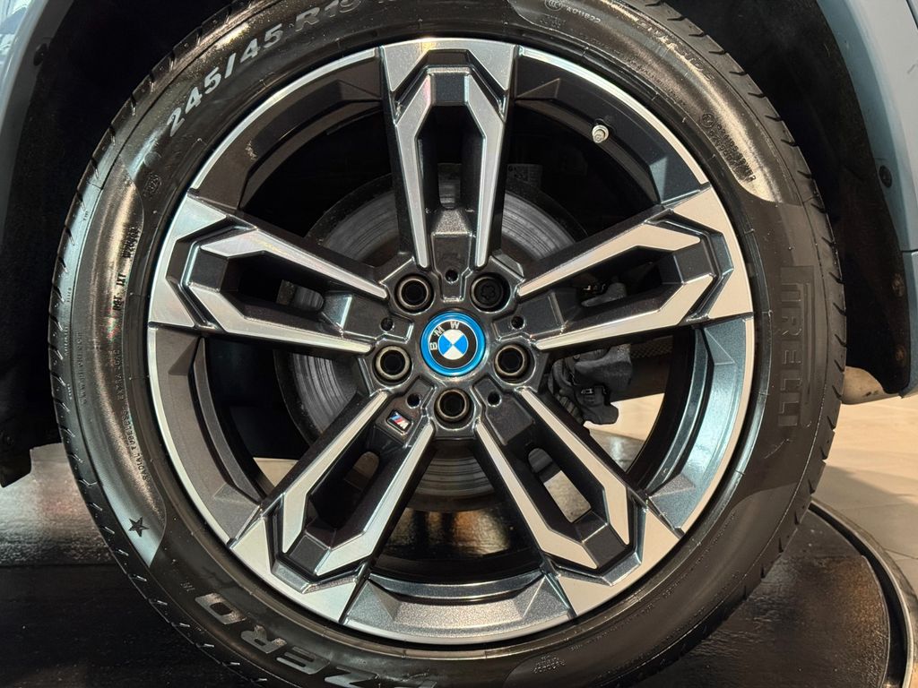 BMW X1 30e M-Sport Shadow Innov.-Paket SView AHK ACC