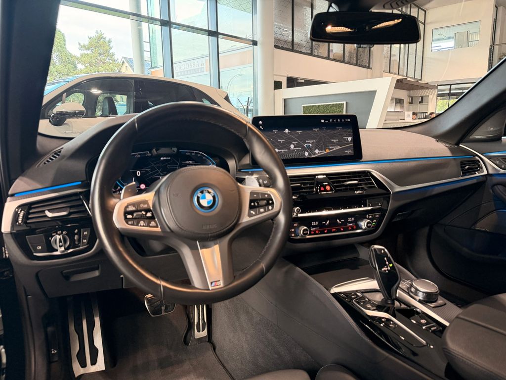 BMW 530e M-Sport Pro CockpitProf Laser HUD H&K ACC