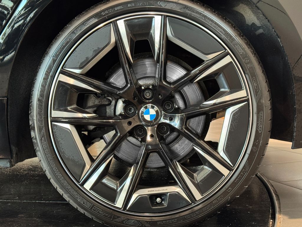 BMW 530i Luxury CockpitProf Memory Leder Kamera HUD