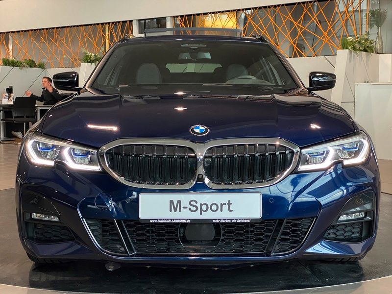 BMW 330i xDr M-Sport CockpitProf Sthz Laser H&K ACC