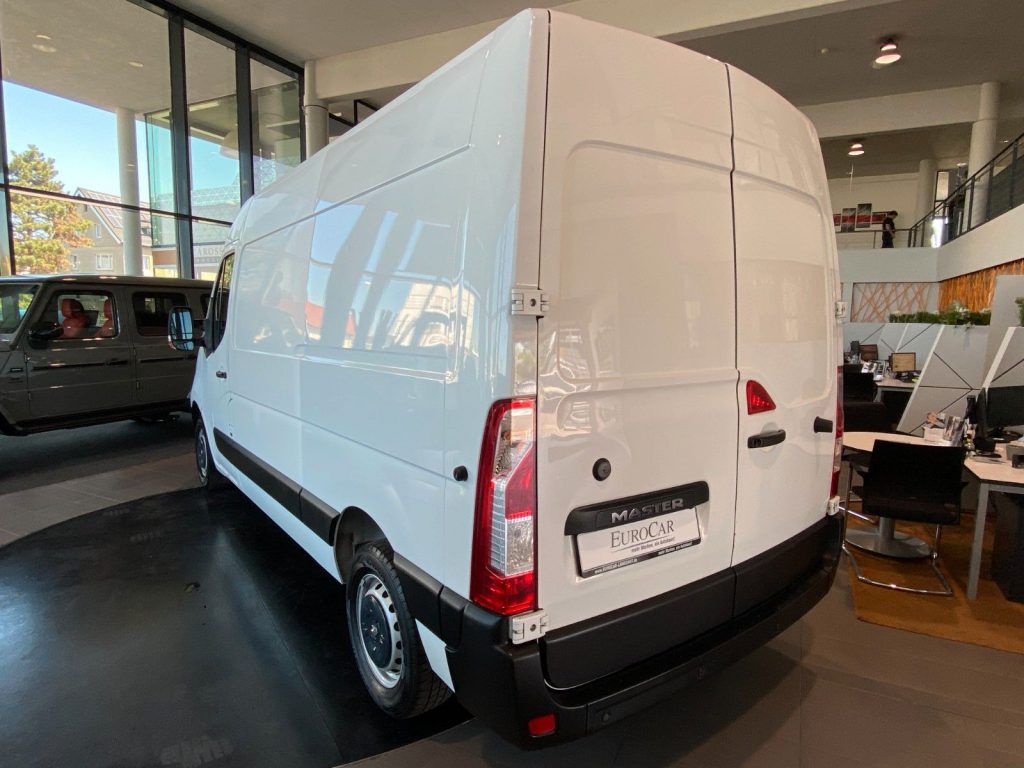Renault Master Kasten 2.3dCi L2H2 Klima Sthz PDC 270°