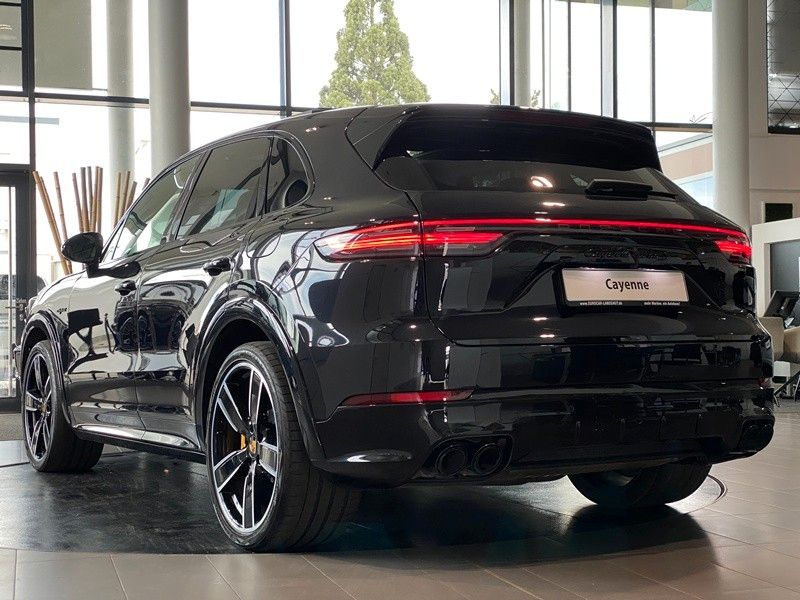 Porsche Cayenne Turbo SE Sport-Design Carbon HUD AHK ACC