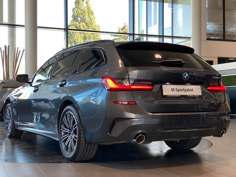 BMW 330e xDr M-Sport Laser HUD Memory SView AHK ACC