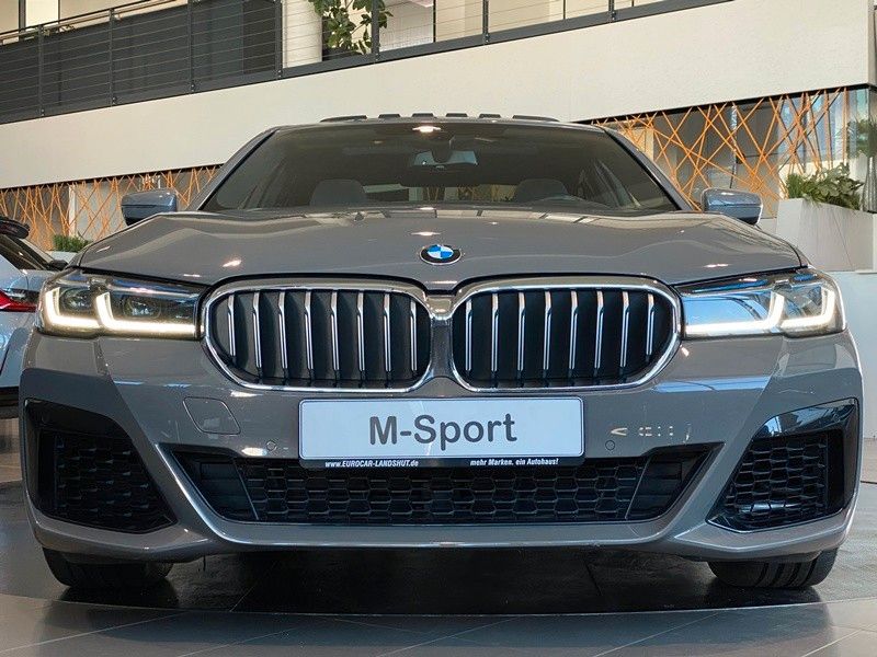 BMW 520d Lim. xDr M-Sport Laser Sbel Sthz Memory DDC