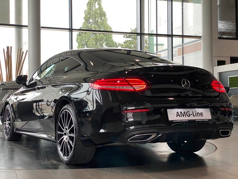 Mercedes-Benz C 220d Coupé AMG NightP Mbeam WideS Sbel 360 19"