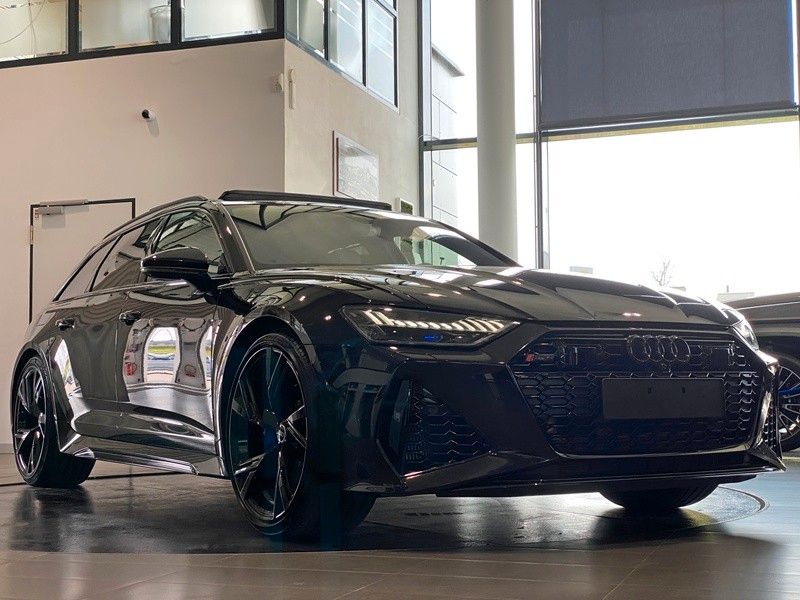 Audi RS6 4.0 TFSI Essentials Carbon Laser Sbel RS-Abg