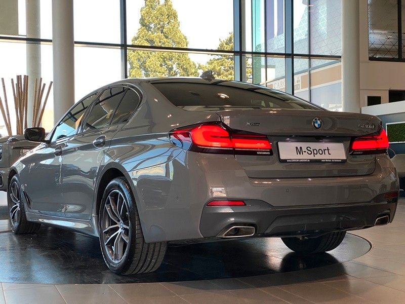 BMW 520d Lim. xDr M-Sport Laser Sbel Sthz Memory DDC