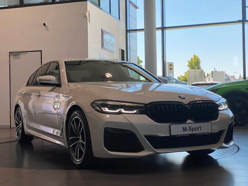 BMW 520i Lim. M-Sport CockpitProf Memory Kam H&K ACC