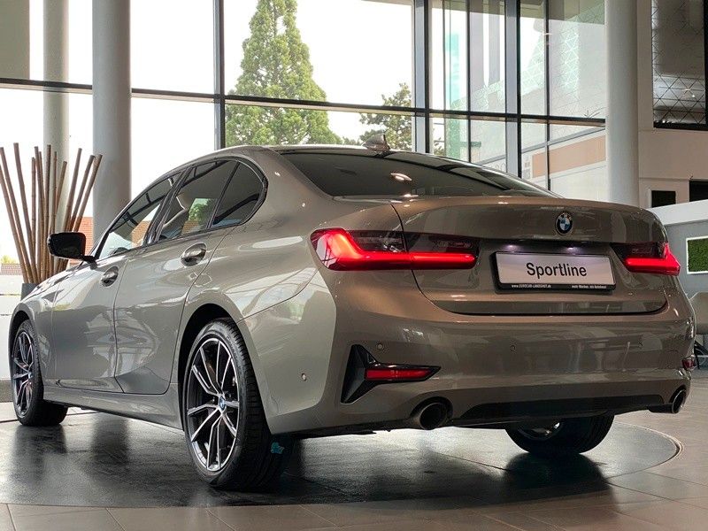 BMW 330d Lim. Sportline CockpitProf Sthz Kam HUD ACC