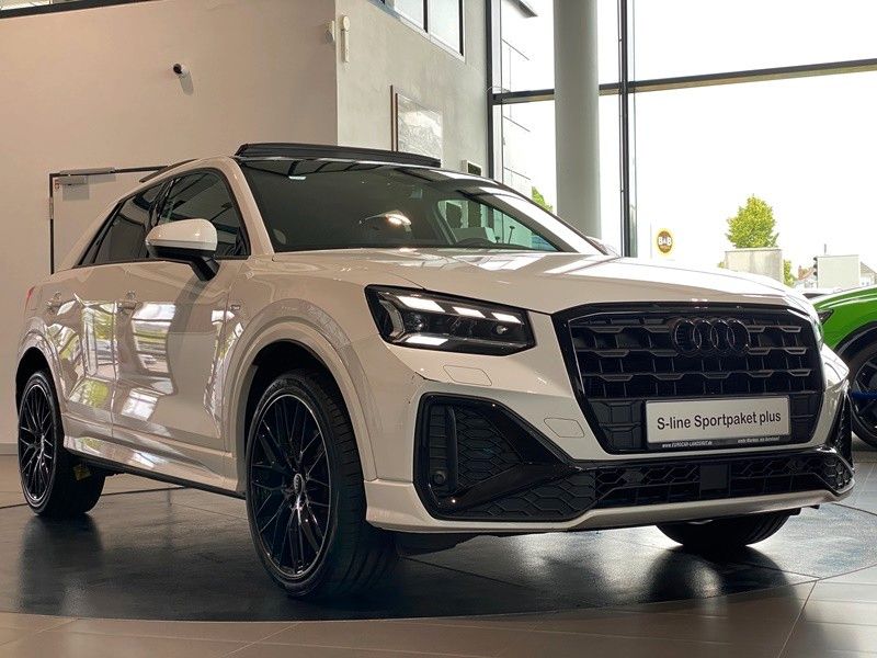 Audi Q2 35 TFSI S-line ViCo AmbienteB Matrix Pano AHK