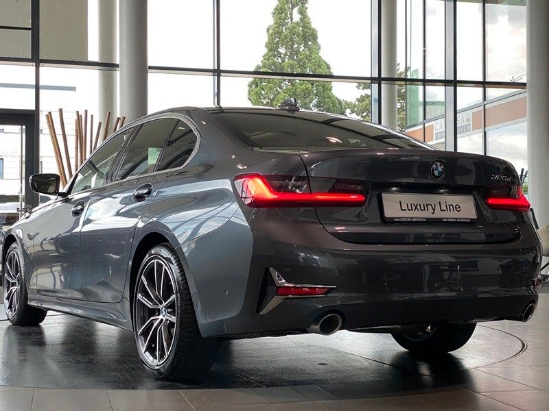 BMW 320d Lim CockpitProf Luxury Laser eGSD AHK ACC