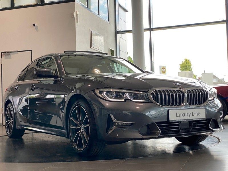 BMW 320d Lim CockpitProf Luxury Laser eGSD AHK ACC