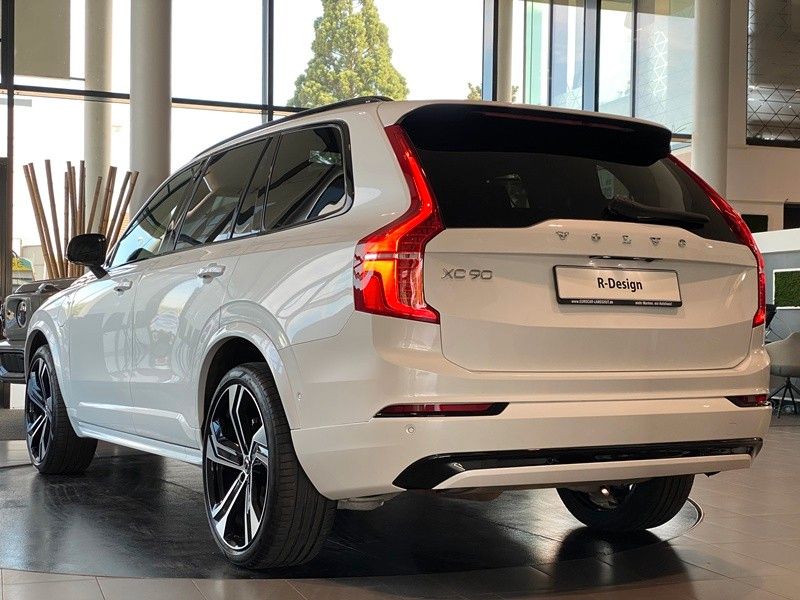 Volvo XC 90 T8 AWD R-Design Luftf KiSi Pano B&W 7S 22"