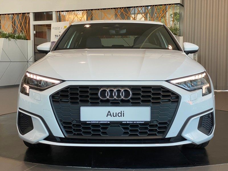 Audi A3 30 TFSI Limo ViCo LED B&O Ambiente Kamera Shz