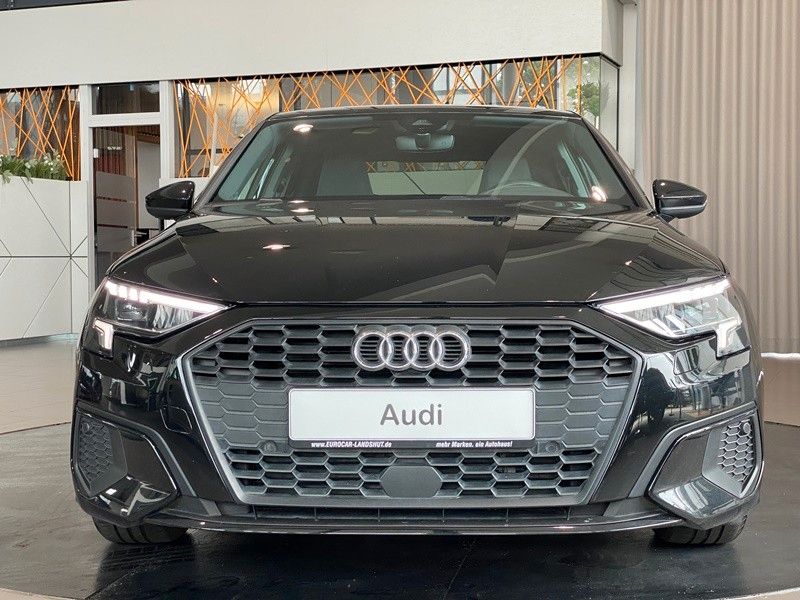 Audi A3 35 TDI Limousine ViCo LED DSP SportS. Kam ACC