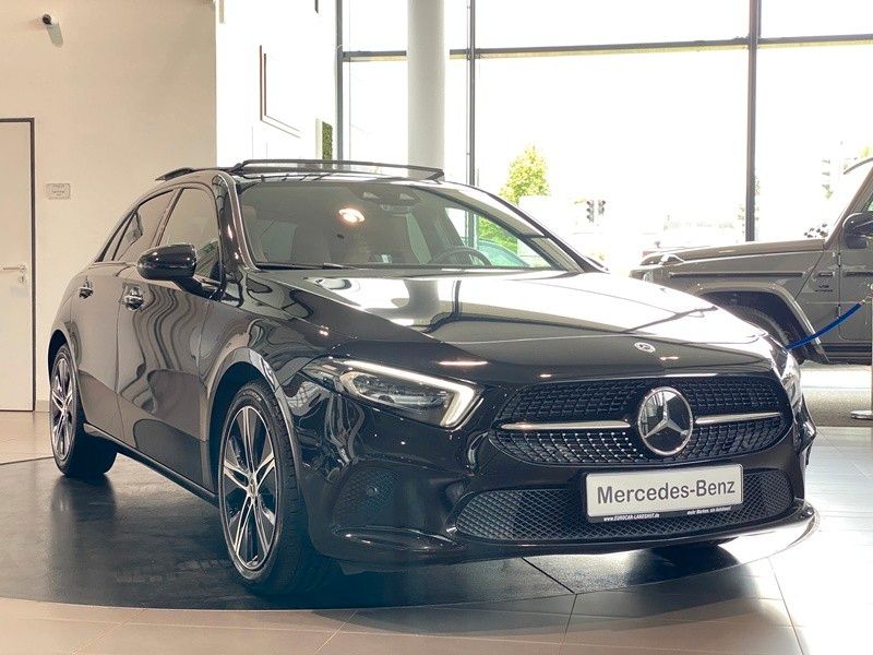 Mercedes-Benz A 220d Progressive 4M Pano M-Beam Burmester DTR