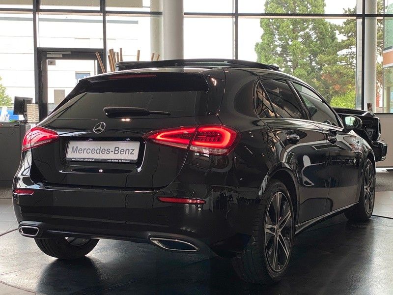 Mercedes-Benz A 220d Progressive 4M Pano M-Beam Burmester DTR