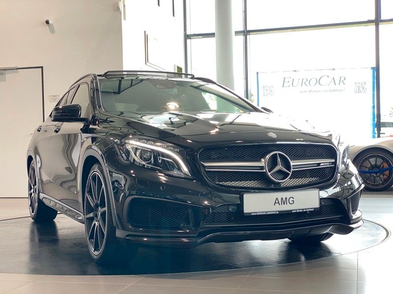 Mercedes-Benz GLA45 AMG Driver&apos;sP COMAND Memory H&K Sportabgas
