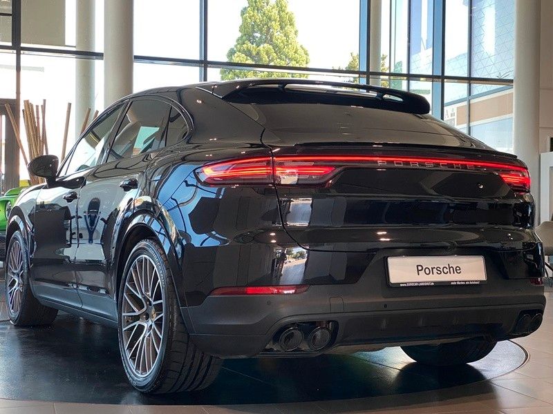Porsche Cayenne Coupé Chrono PDLS+ PASM AHK ACC Sportabg
