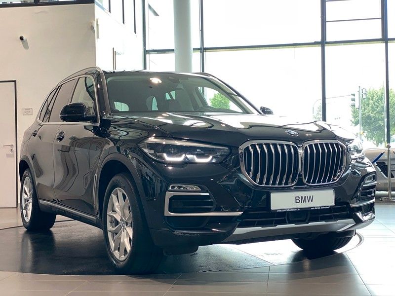 BMW X5 xLine CockpitProf Leder Sthz 4xShz HiFi LED