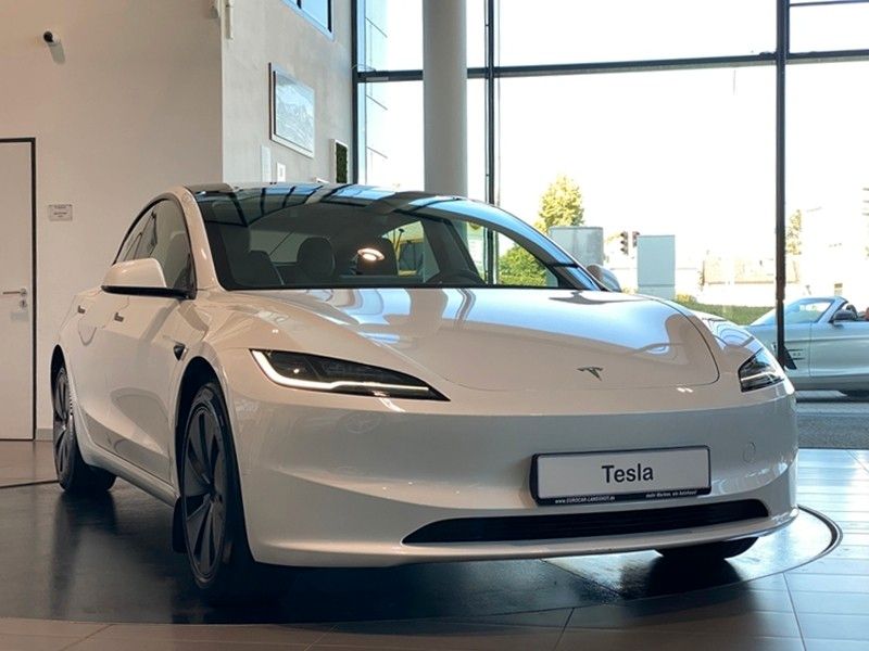 Tesla Model 3 AWD Long Range Dual Highland Sbel LED