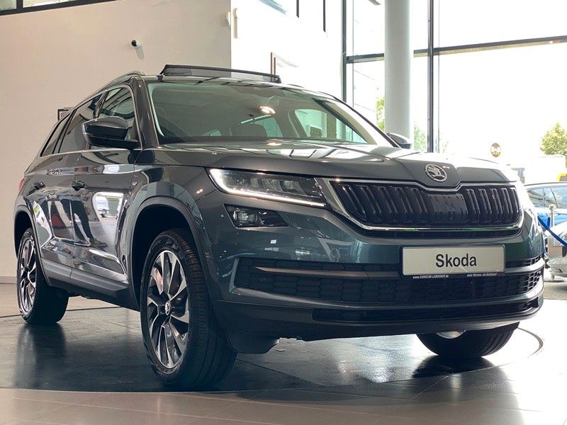 Skoda Kodiaq 2.0 TSI 4x4 Drive 125 ViCo Sthz Pano AHK