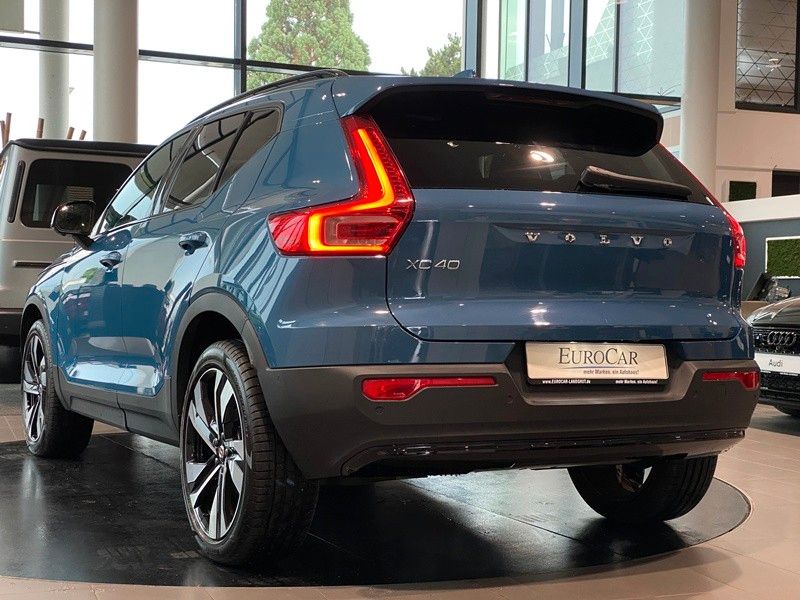 Volvo XC 40 T2 Plus Dark Navi Memory Pano H&K ACC 20"