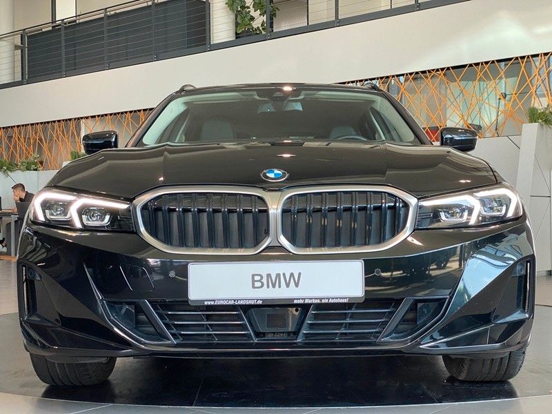 BMW 318d Touring Curved Kamera DrivingA SportS ACC