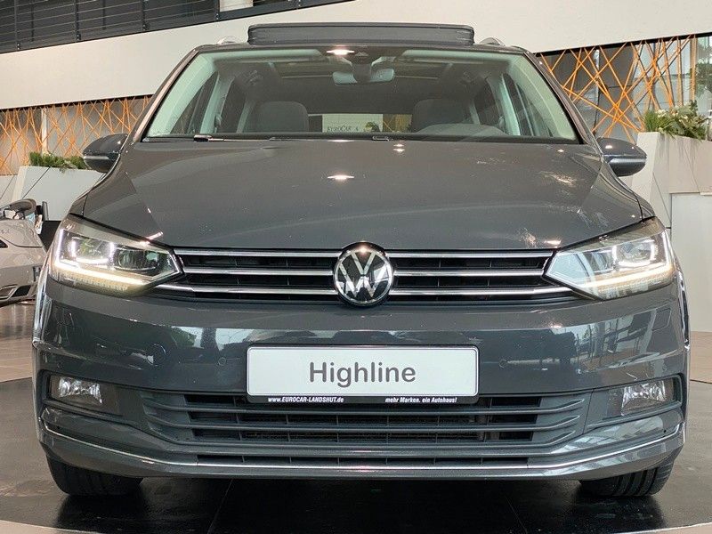Volkswagen Touran 2.0 TDI Highline Nav Pano Kam DCC ACC AHK