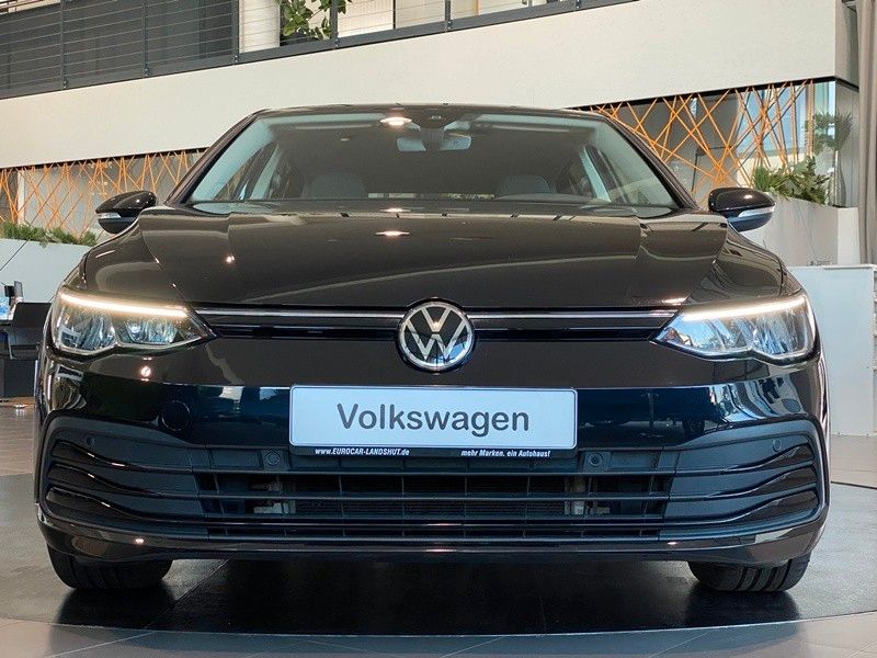 Volkswagen Golf VIII 2.0 TDI Life DigiCo Memory AppC. ACC
