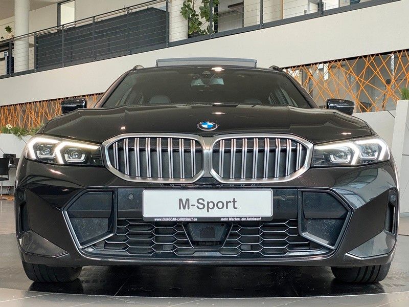 BMW 330d xDrive M-Sport Curved HUD Panorama H&K ACC
