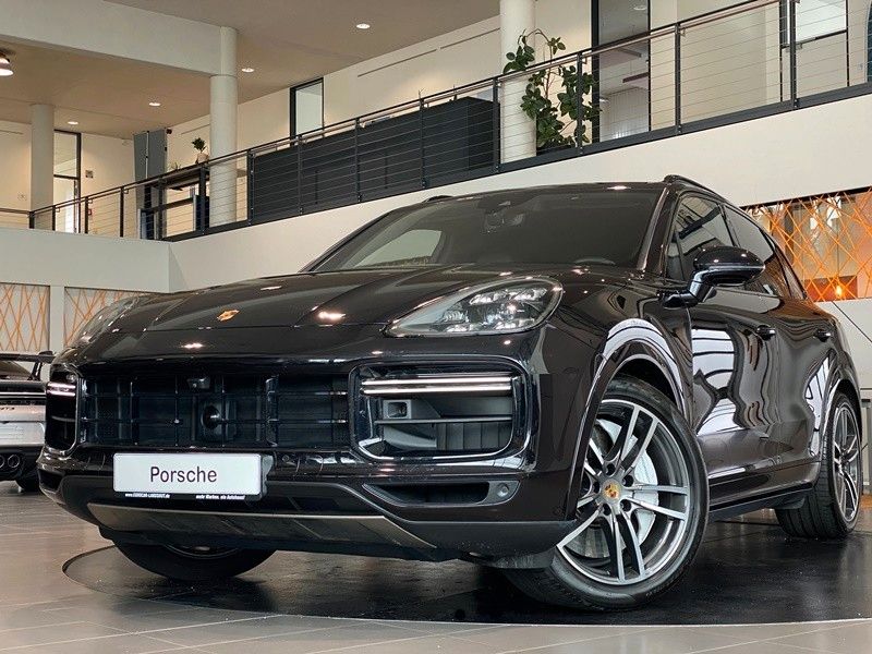 Porsche Cayenne Turbo PCM Sbel NachtA PDCC PDLS+ AHK ACC