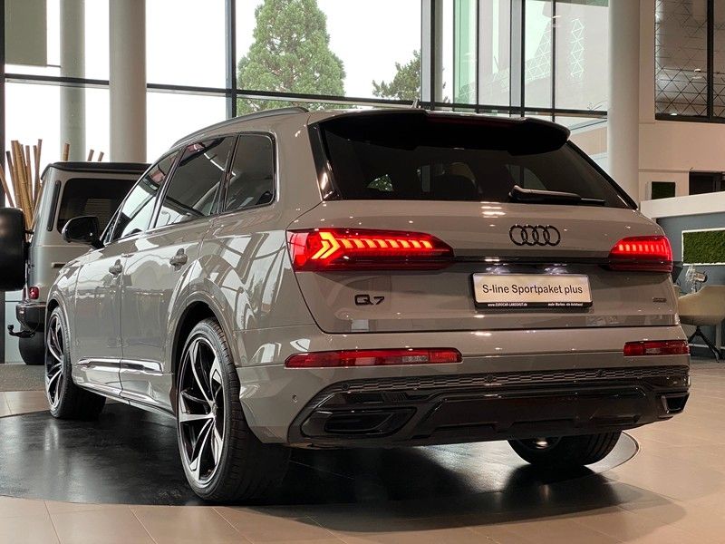 Audi Q7 50TDI S-line Laser S-Sitz Sbel Carbon AHK 22"