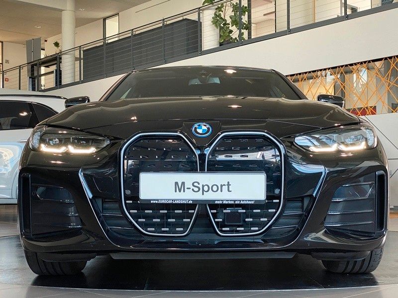 BMW i4 35e M-Sport Pro Curved Carbon AmbienteB ACC
