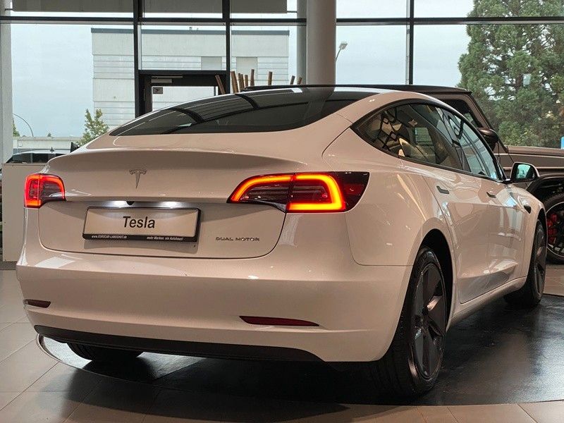 Tesla Model 3 AWD Long Range Dual Motor Navi LED