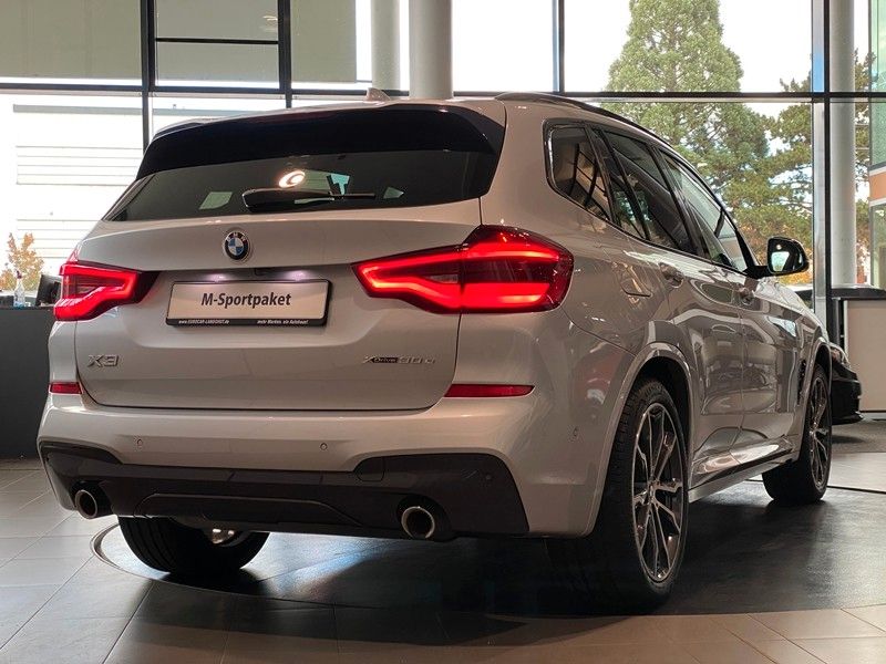 BMW X3 30e xDrive M-Sport CockpitProf HUD ACC 20"