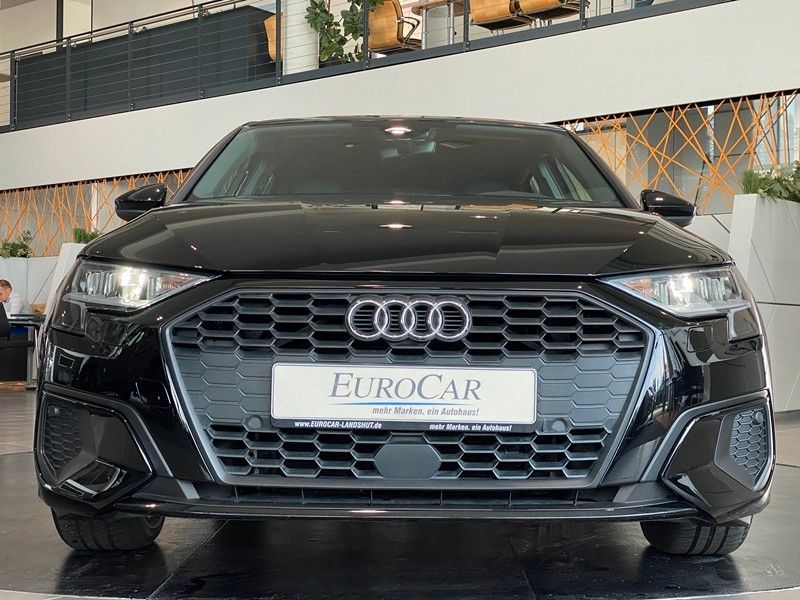 Audi A3 Sportback ViCo Navi SmartphoneInterf Temp Shz