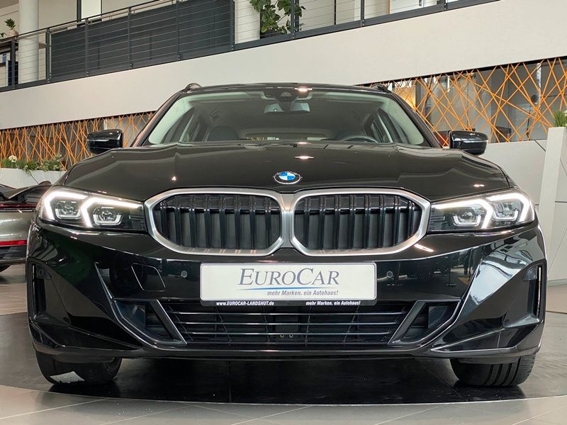 BMW 318d Touring Curved DrivingAssistant Shzg LED