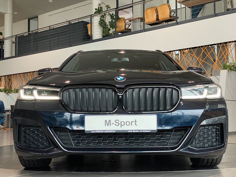 BMW 530d xDr M-Sport Shadow CockpitProf SurrView H&K