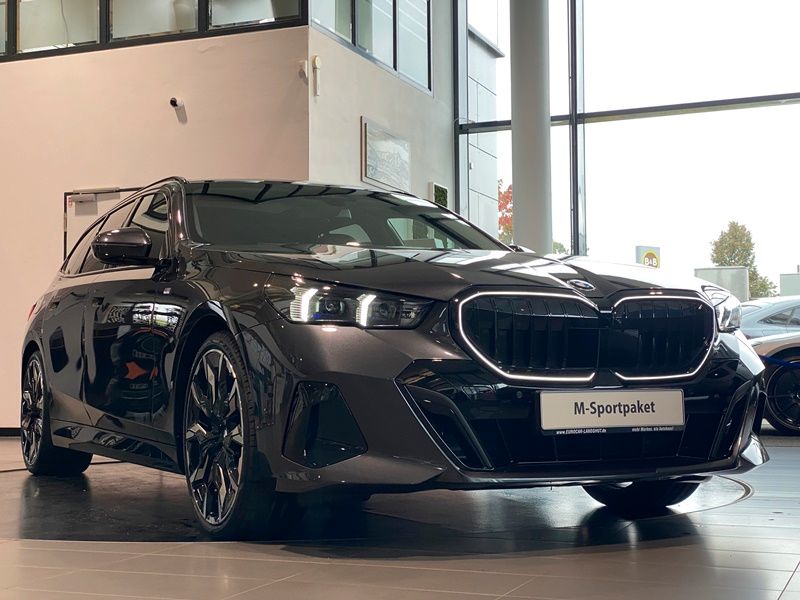 BMW 540d M-SportPro Sbel Sthz Carbon HUD AHK ACC B&W