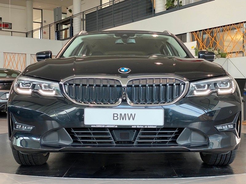 BMW 320d Advantage CockpitPro Sthz SView HUD ACC AHK